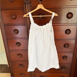 LAKE White Sleeveless Nightgown